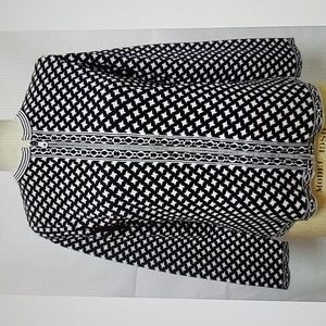 Women's Cardigan with Crew Neck Zip Front and Long Sleeves in Black and White